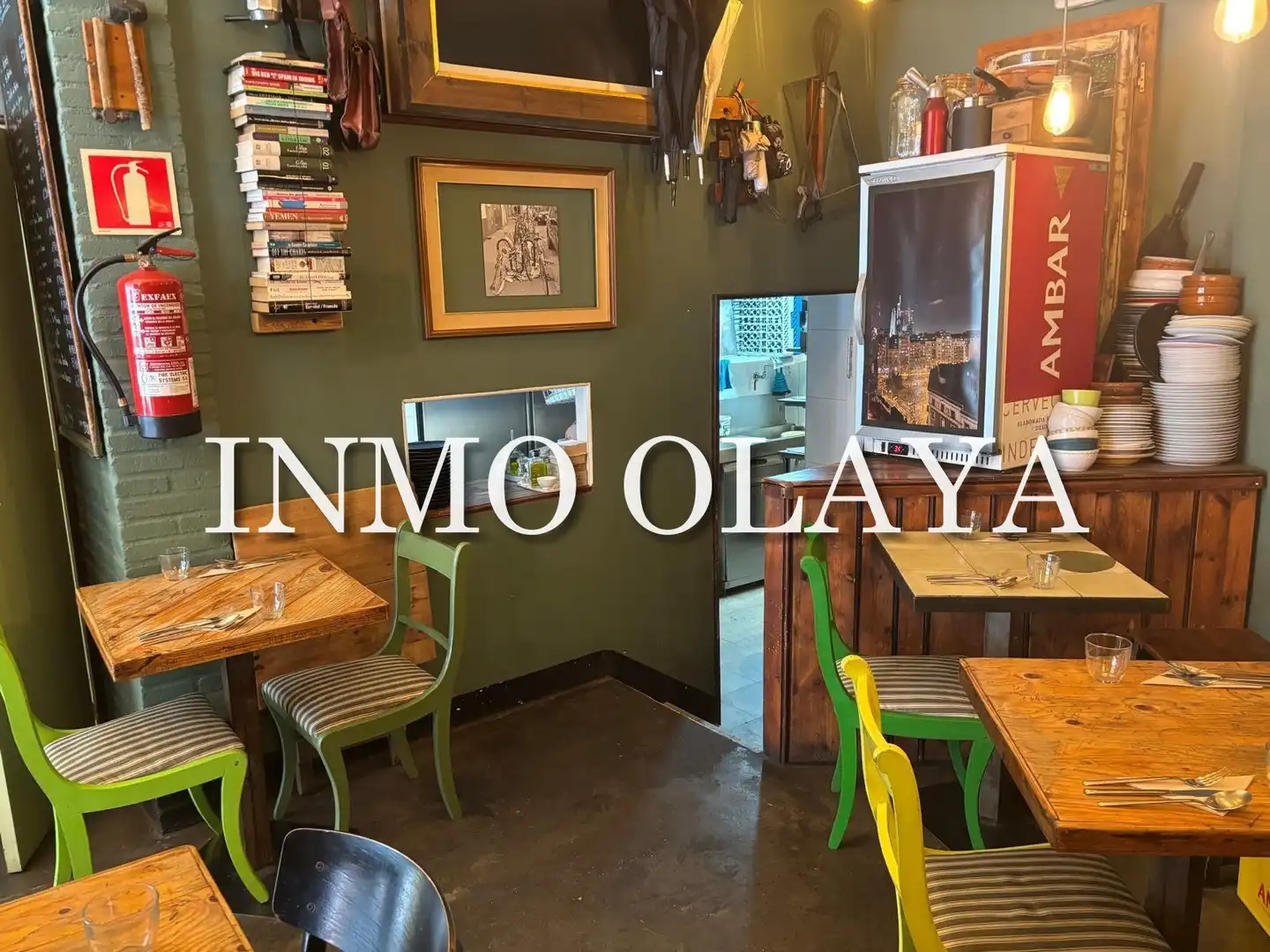 Local en traspaso en  Barcelona Capital con Aire acondicionado, Terraza y Amueblado