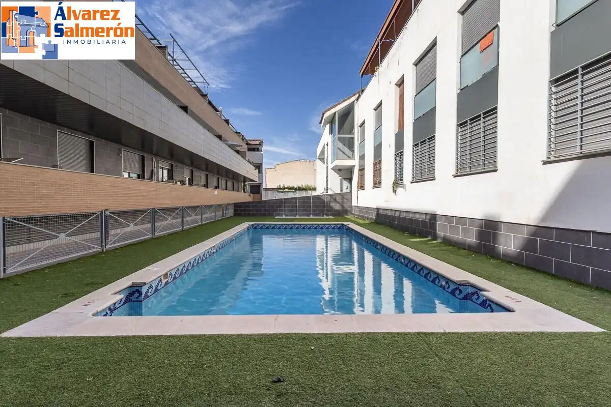Penthouse with pool for sale in Ogíjares, imagen 5