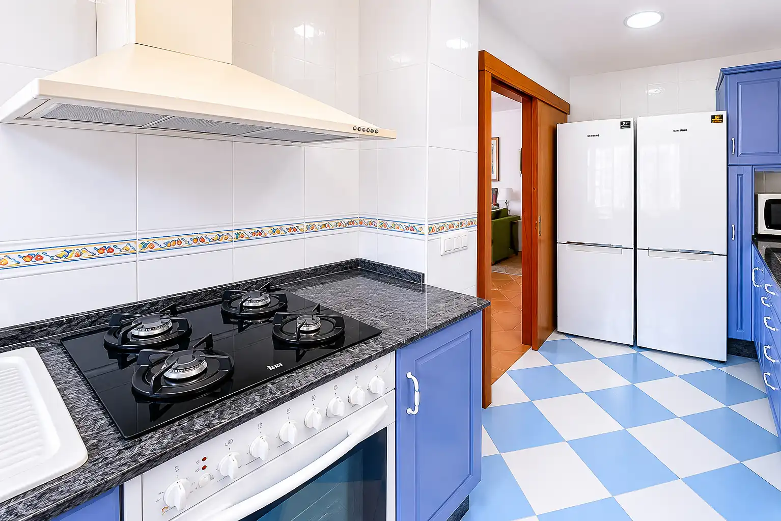 Cocina de Casa adosada en venta en Navajas con Aire acondicionado, Calefacción y Jardín privado