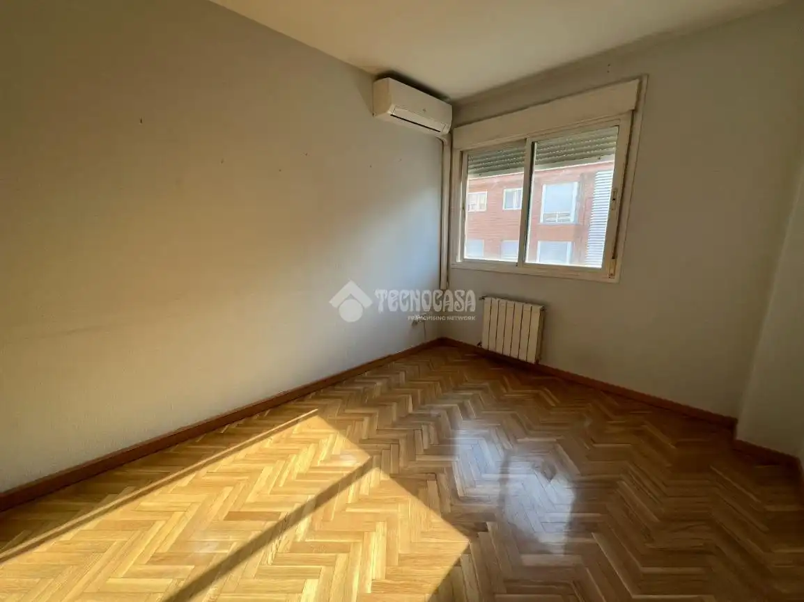 Bedroom of Flat for sale in Alcorcón  with Heating, Parquet flooring and Terrace