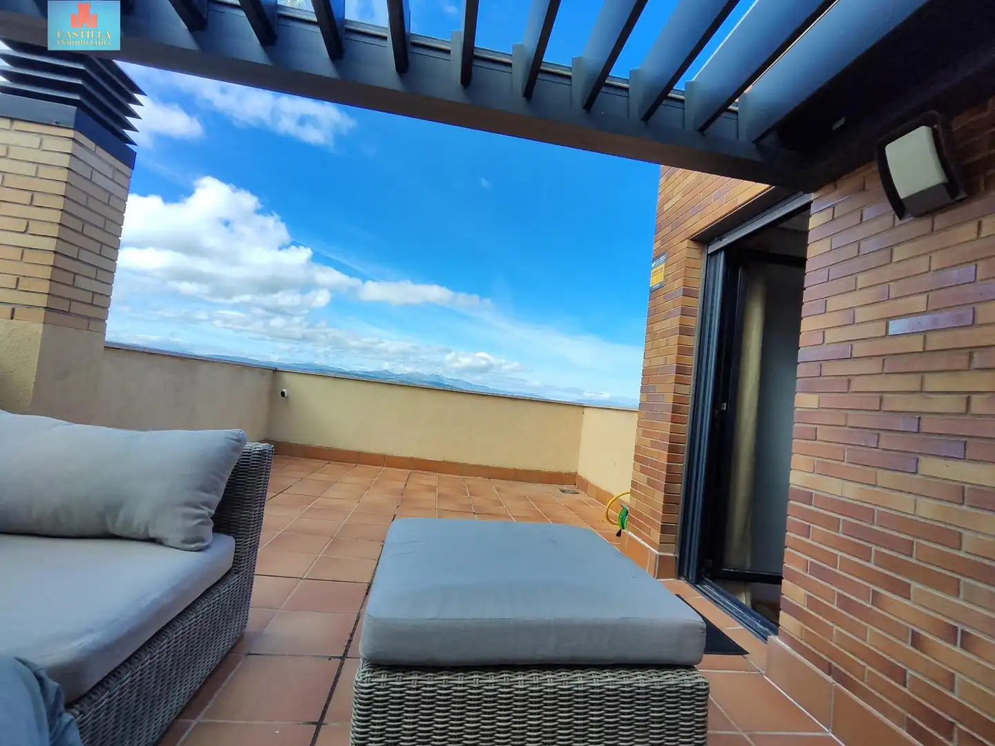 Terraza de Casa adosada en venta en Ávila con Calefacción, Jardín privado y Terraza