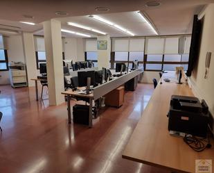 Office to rent in  Valencia Capital  with Air Conditioner