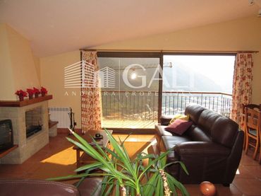 Maison mitoyenne avec balcon à louer à Els Vilars d'Engordany
