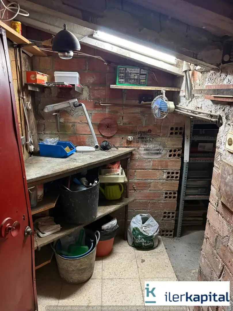 Maisonette zum Verkauf in Lleida mit Klimaanlage, Heizung und Terrasse