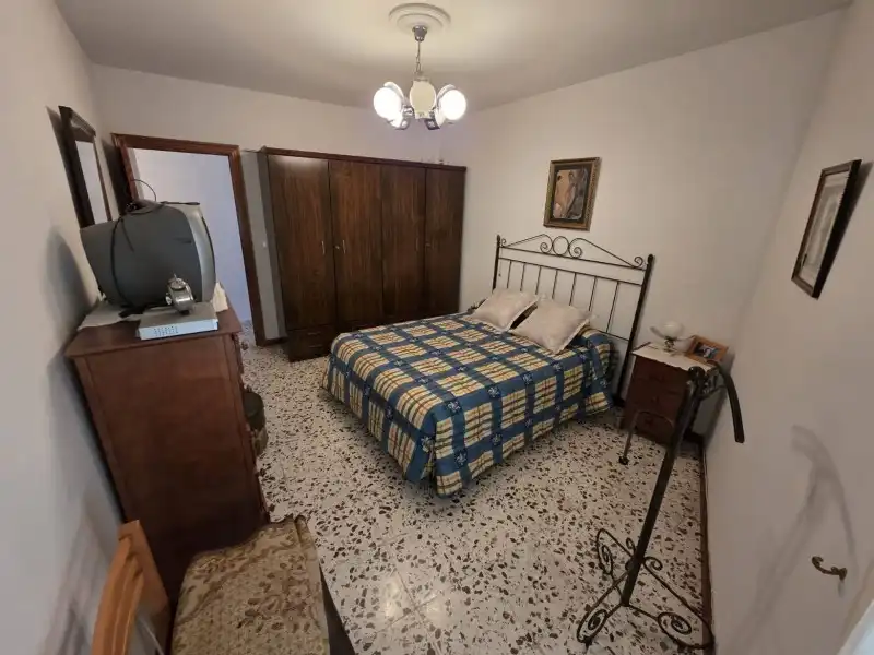 Habitación de Casa o chalet en venta en Oliva de Plasencia con Calefacción y Jardín privado
