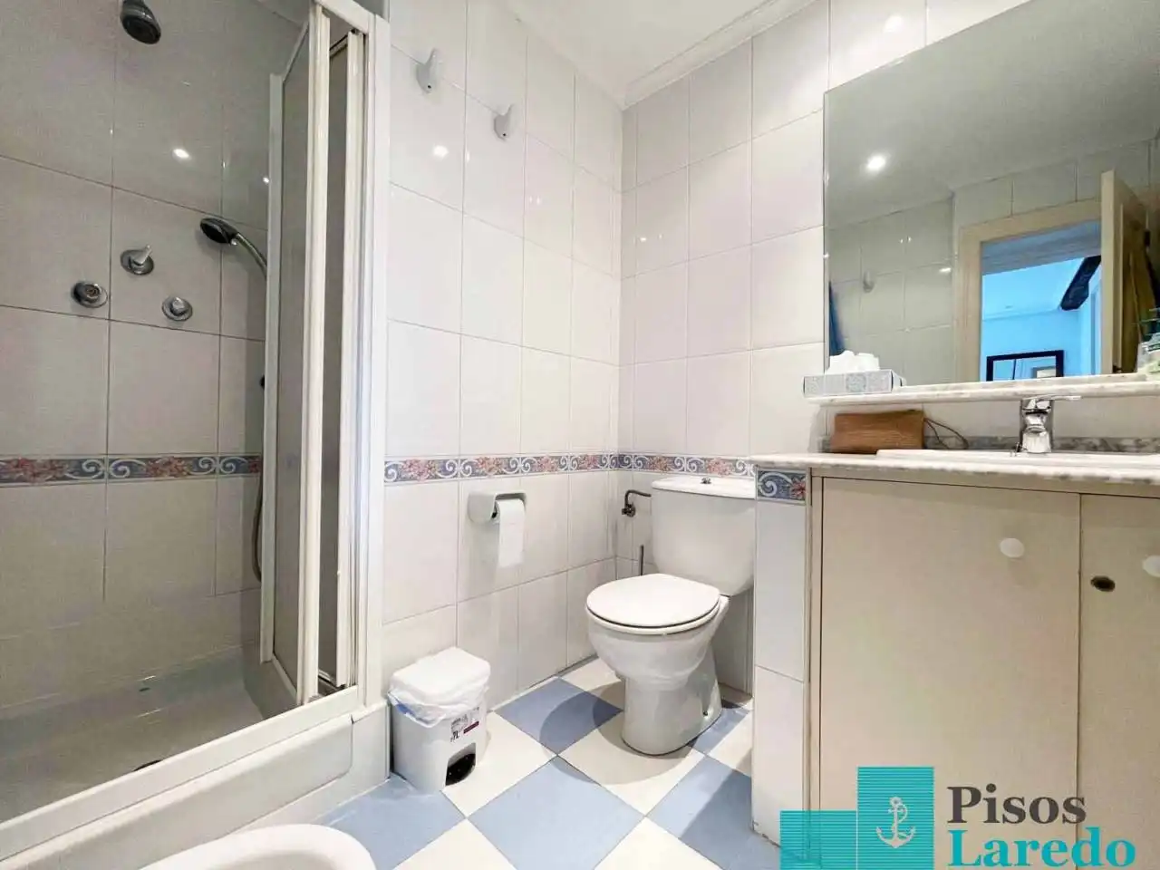 Flat with terrace to rent in Avenida Carrero Blanco, imagen 15