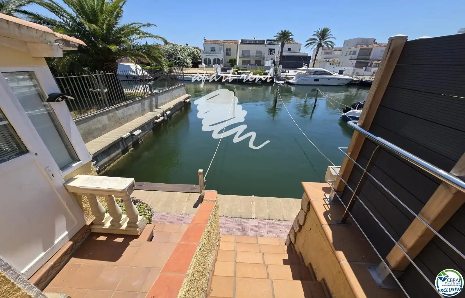 Vista exterior de Piso en venta en Empuriabrava con Aire acondicionado, Calefacción y Terraza