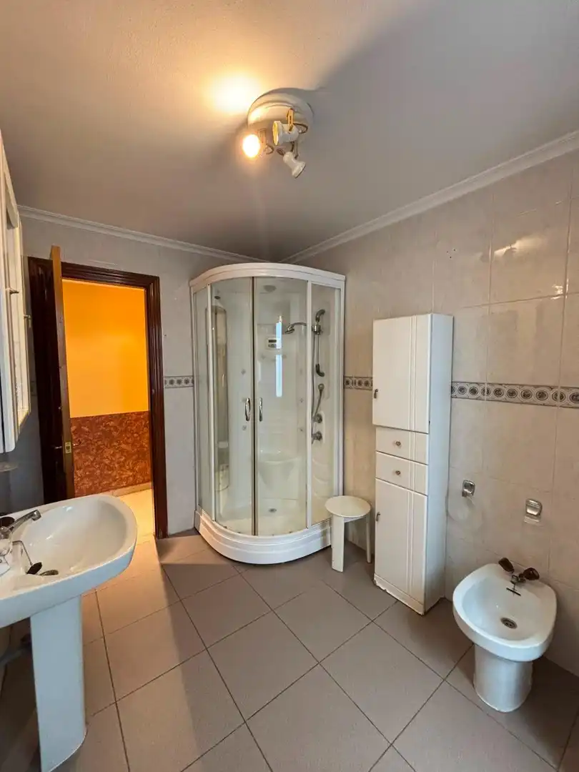 Bathroom of Flat for sale in Santa Cruz de Mudela