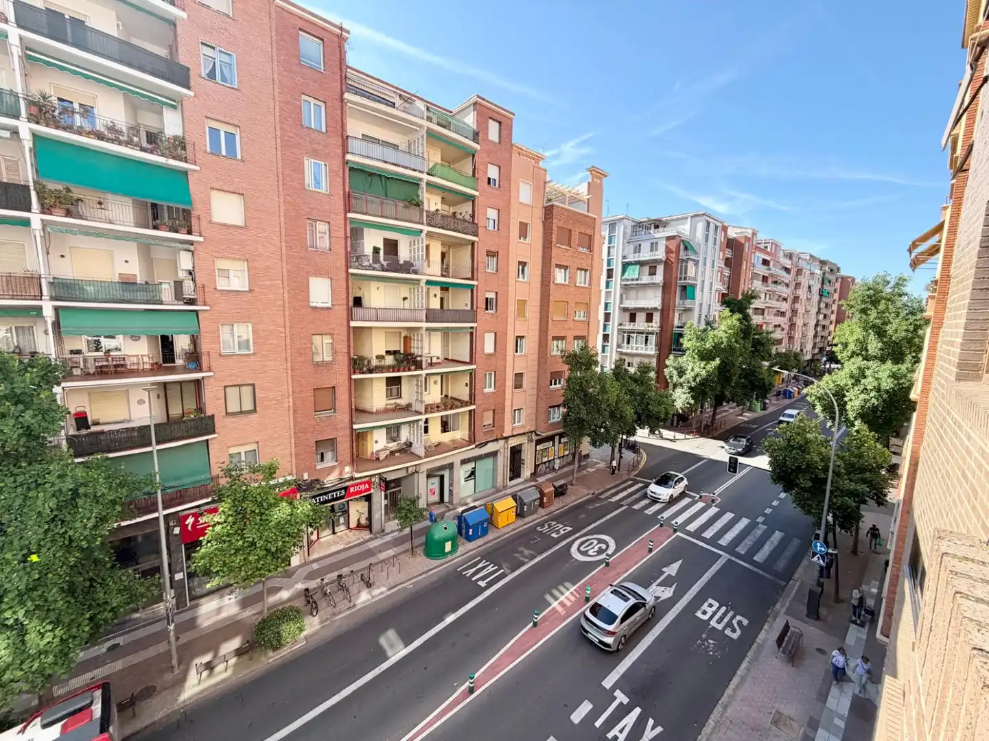Piso de alquiler en Logroño - CL GENERAL VARA DEL REY, Gran Via
