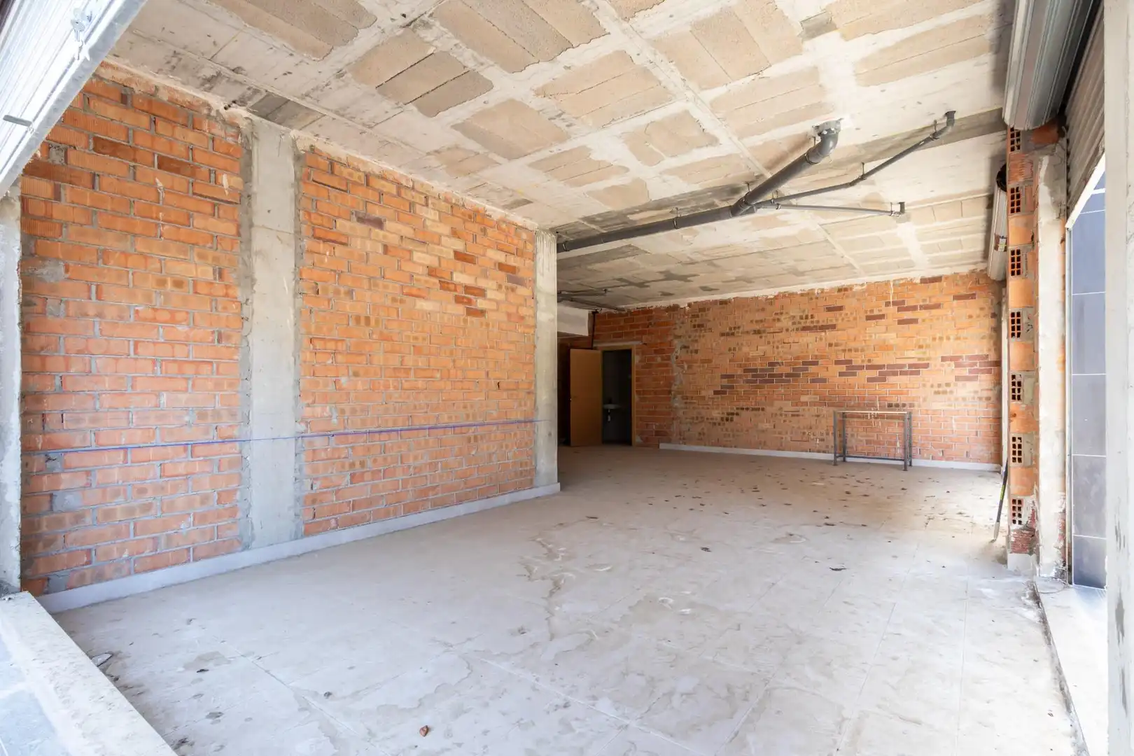 Local comercial de lloguer a Poble, imagen 2