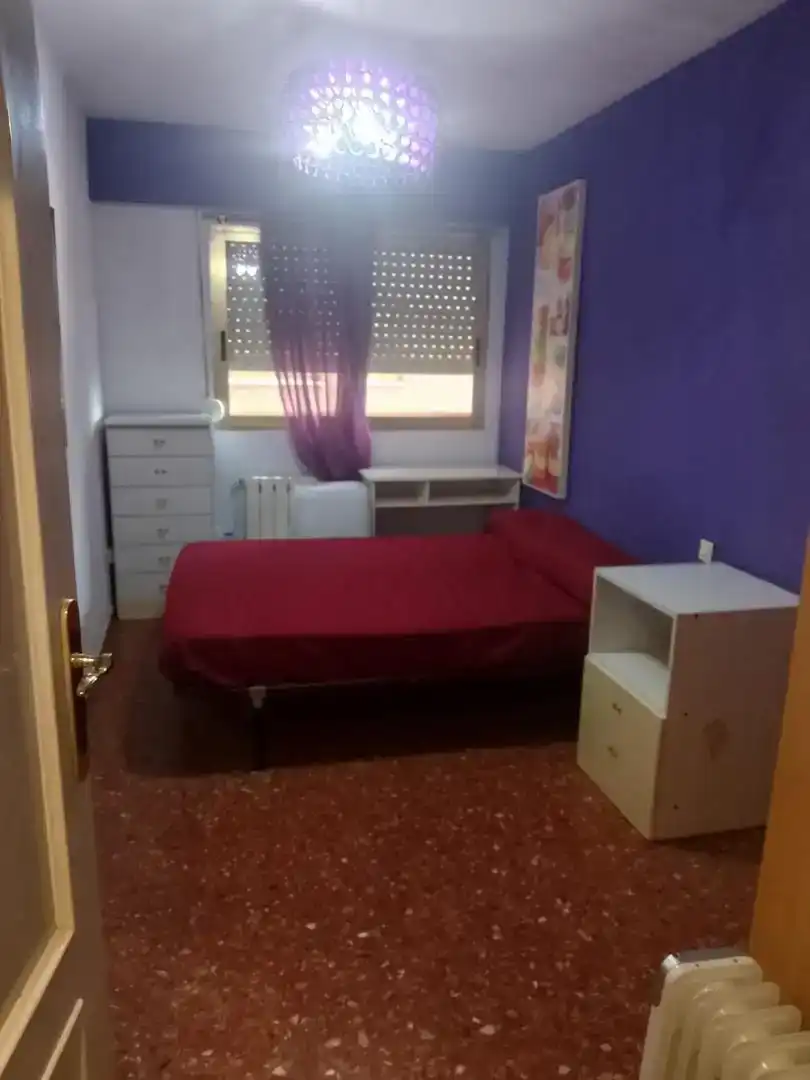 Dormitori de Apartament de lloguer en  Valencia Capital amb Aire condicionat