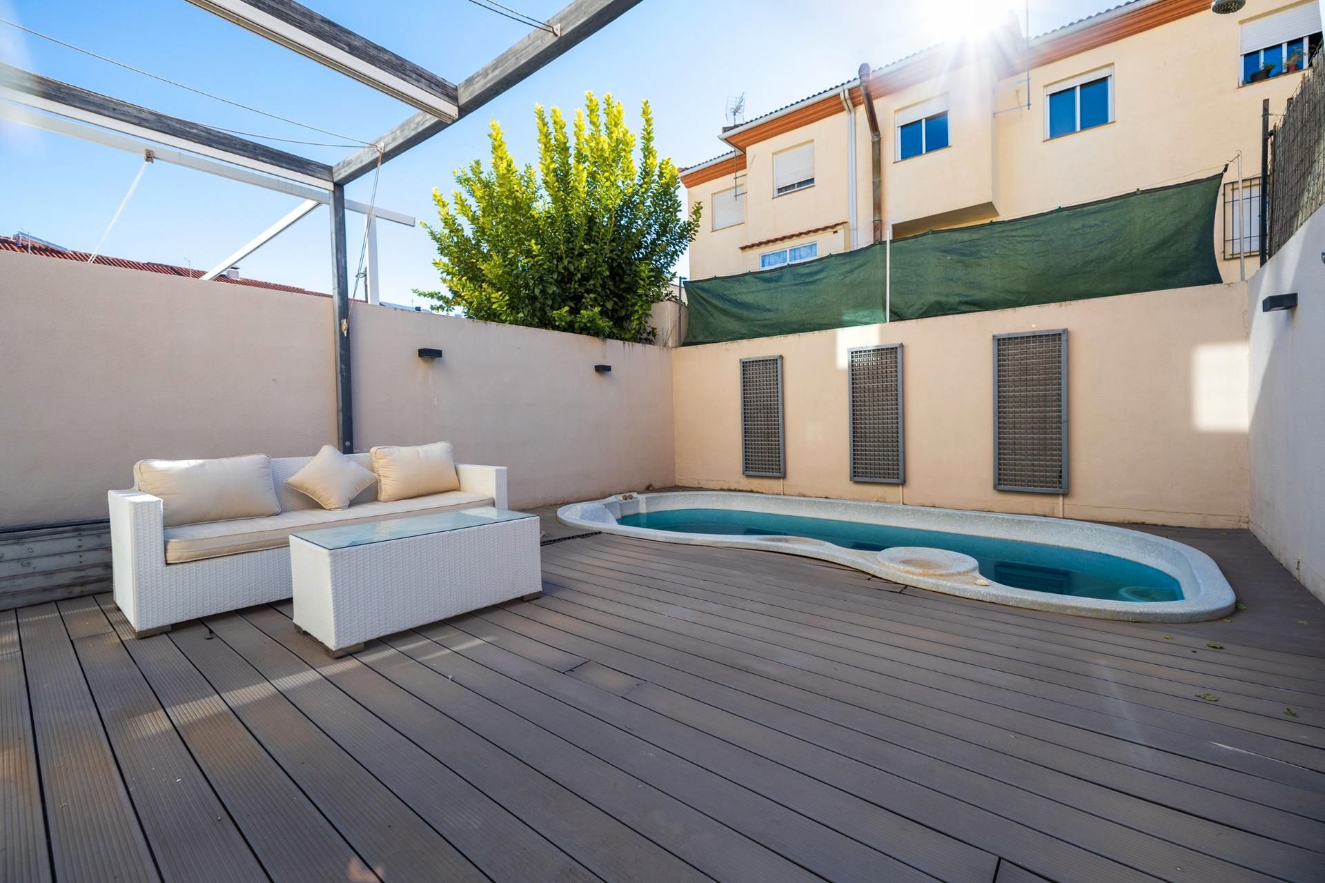 Swimming pool of Single-family semi-detached for sale in Vegas del Genil  with Air Conditioner and Swimming Pool