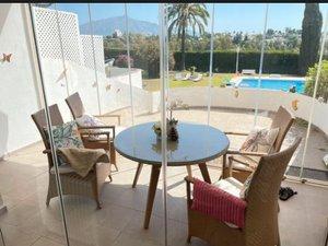 Terrace of House or chalet for sale in Estepona  with Air Conditioner, Heating and Parquet flooring