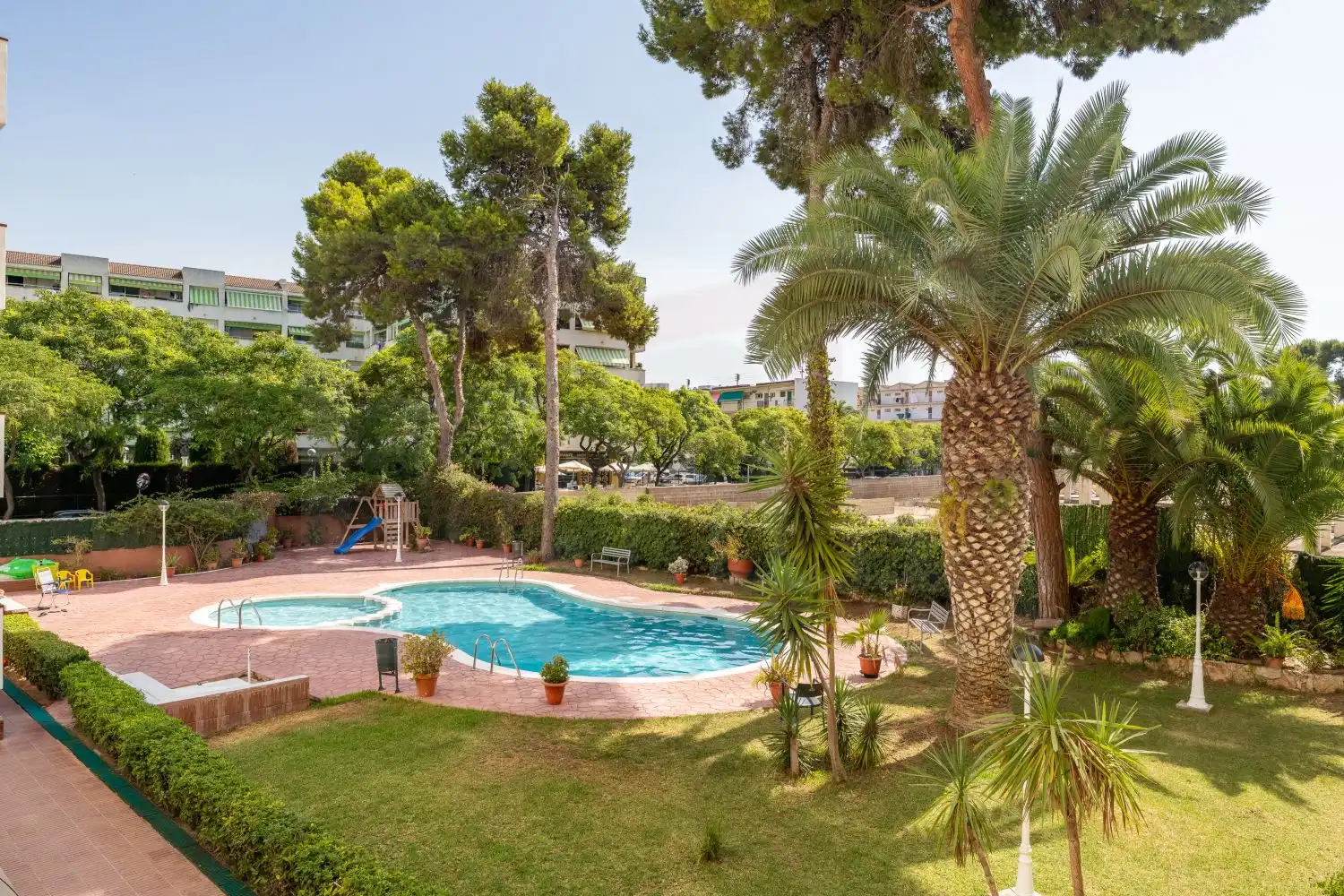 Piscina de Pis en venda en Salou amb Aire condicionat, Calefacció i Terrassa