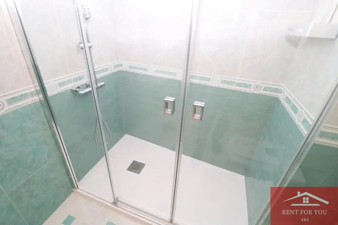 Bathroom of Flat for rent in Alhaurín El Grande  with Air Conditioner, Furnished and Balcony