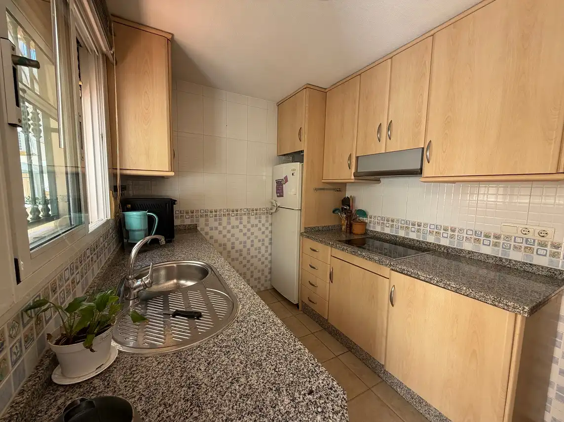 Cocina de Casa adosada en venta en Santa Pola con Terraza y Piscina comunitaria