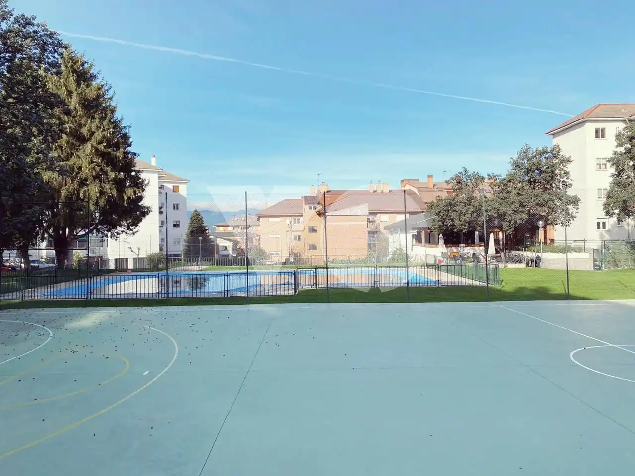 Piscina de Pis en venda en Collado Villalba amb Aire condicionat, Calefacció i Terrassa
