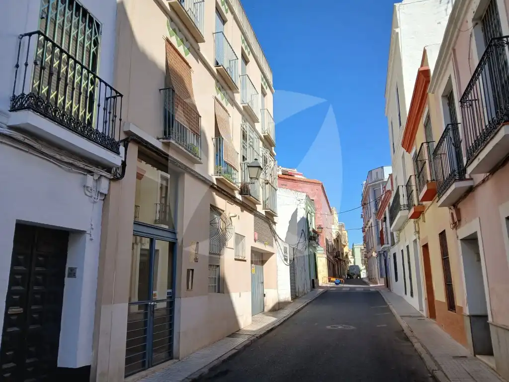 Traster de lloguer a Calle Suárez Somontes, Casco Antiguo