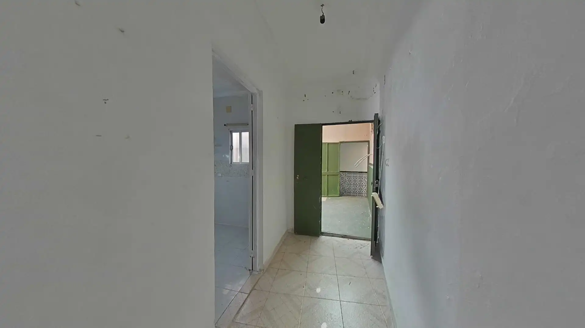 Casa o xalet en venda en Lora del Río amb Balcó