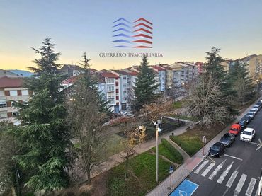 Appartement avec balcon à louer à Calle Sierra Xures