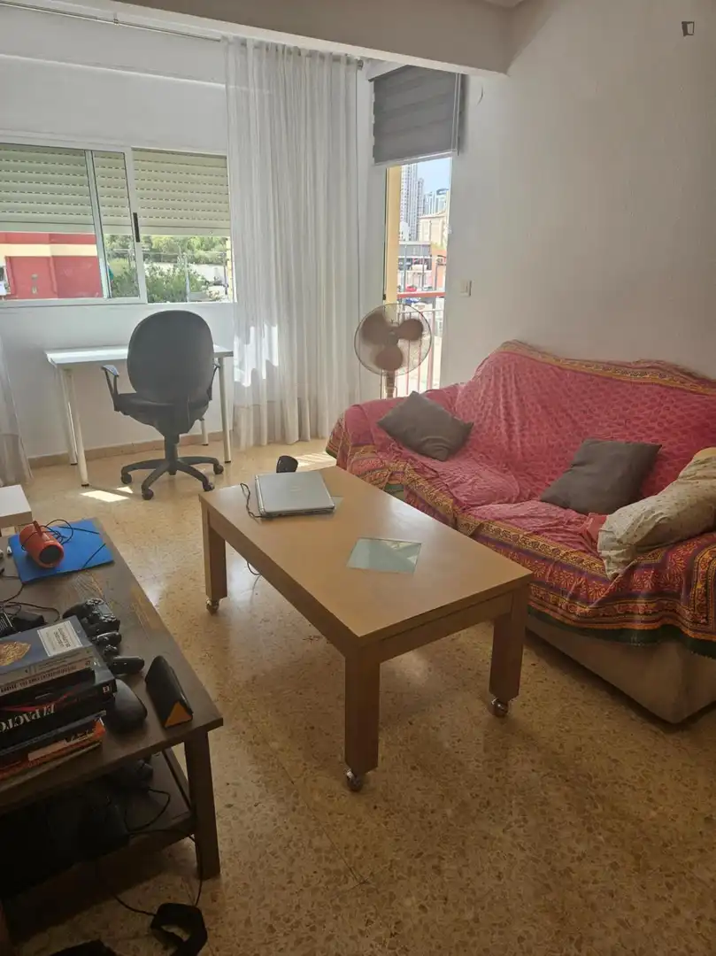Habitació a Ciutat Fallera