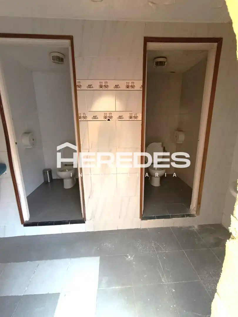 Business premises for sale in Sant Vicenç Dels Horts, imagen 12