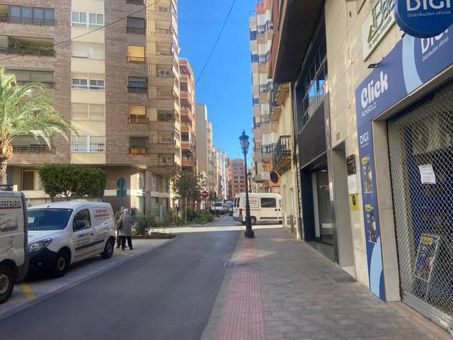 Local comercial en Venta en Trinidad, 117 en Hospital - Plaza del Real