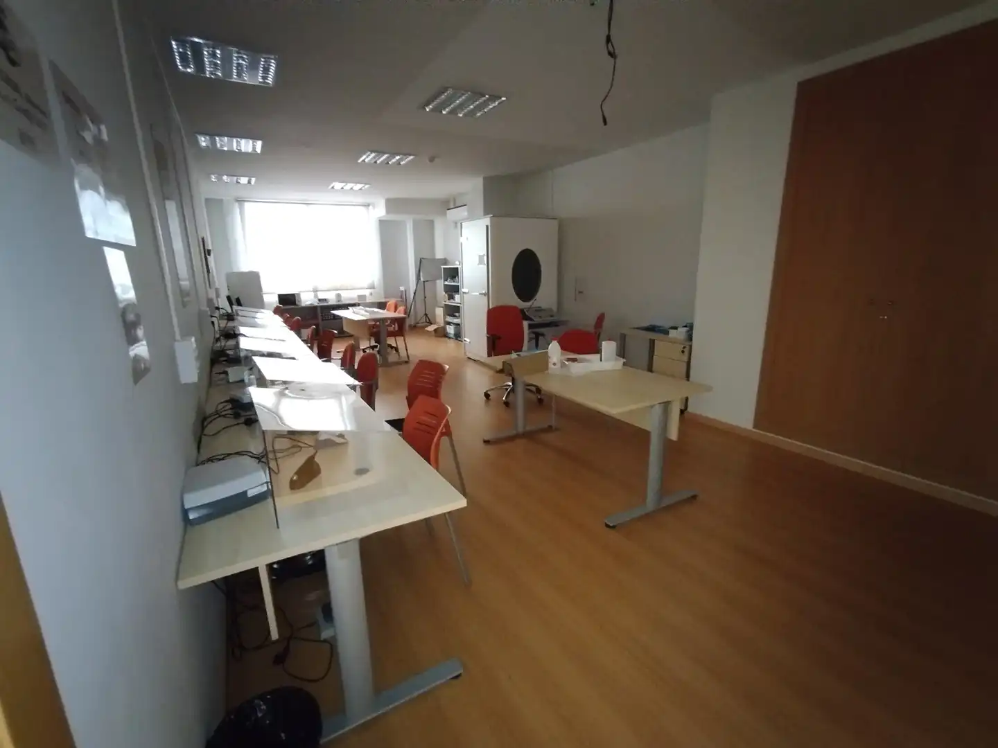 Commercial properties for sale in Castellón de la Plana / Castelló de la Plana  with Air Conditioner, Parquet flooring and Furnished