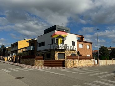 Maison avec jardin à vendre à Llagostera
