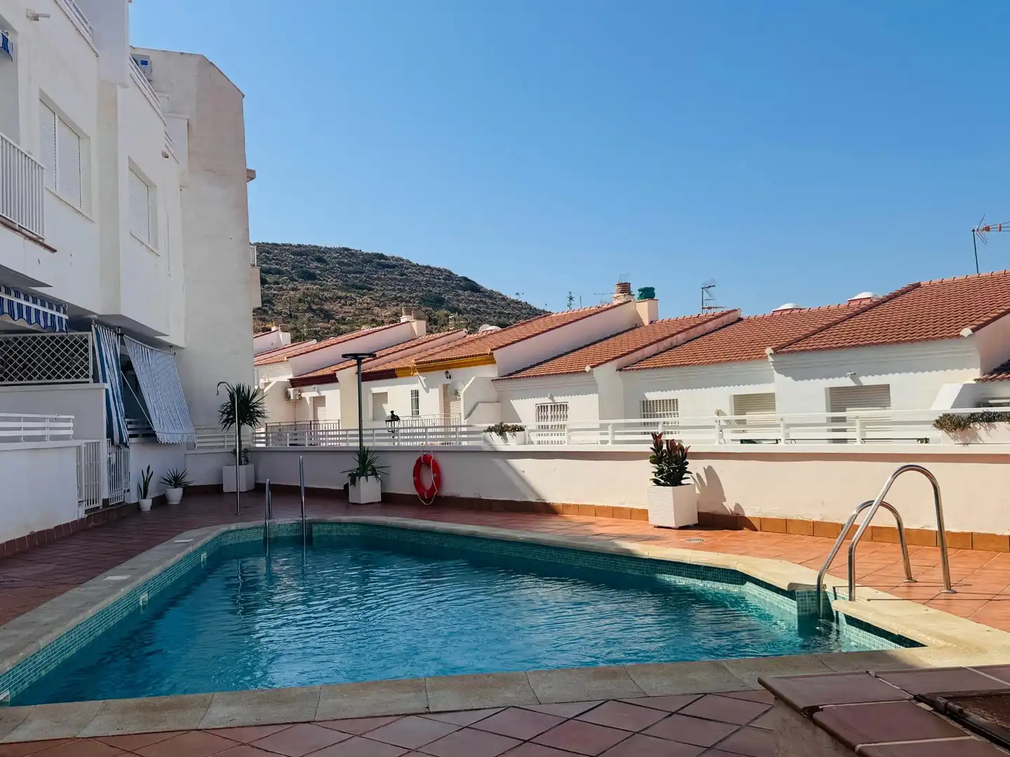 Schwimmbecken von Maisonette zum Verkauf in Polopos mit Terrasse, Möbliert und Gemeinschaftspool