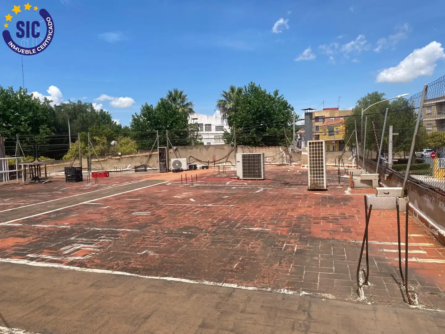 Parkplatz von Gebäude zum Verkauf in Alginet