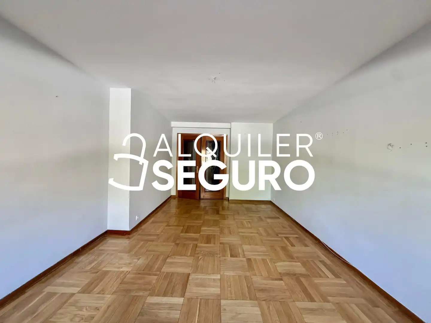 Bedroom of Flat for rent in Majadahonda  with Air Conditioner, Heating and Storage room