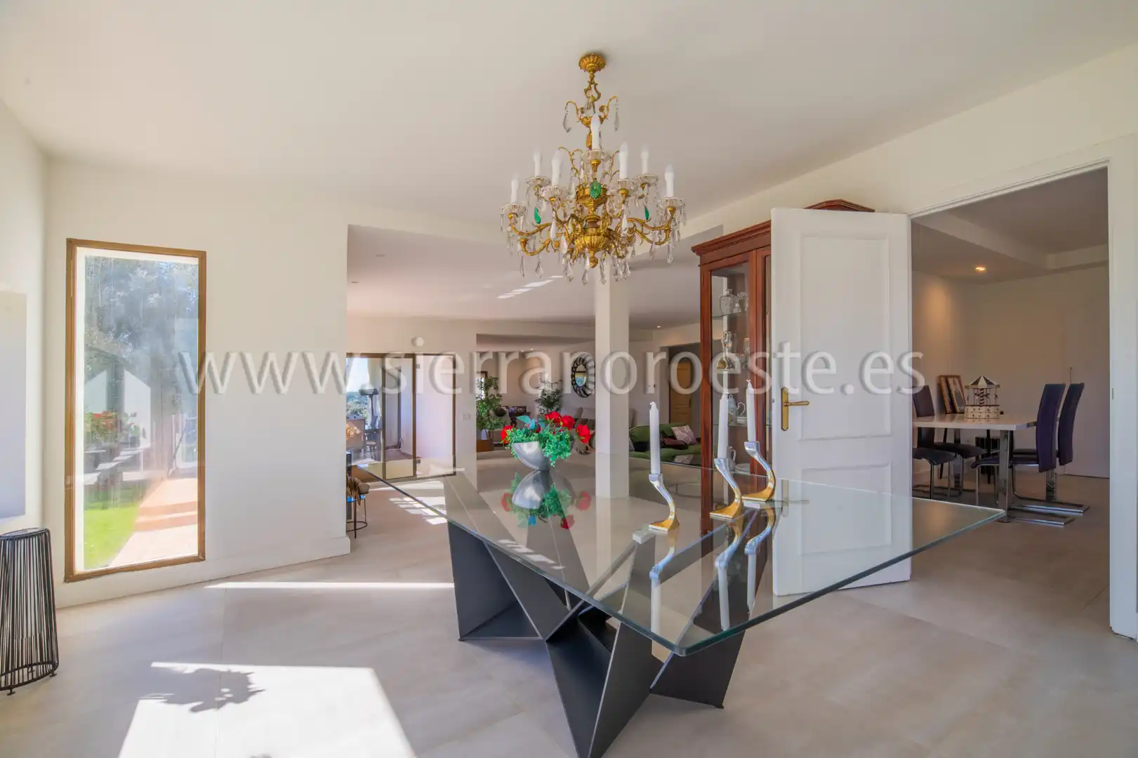 Comedor de Casa o chalet de alquiler en Las Rozas de Madrid con Aire acondicionado, Calefacción y Jardín privado