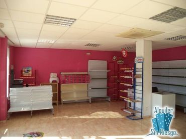 Local comercial en venda a Montesol - Mejostilla