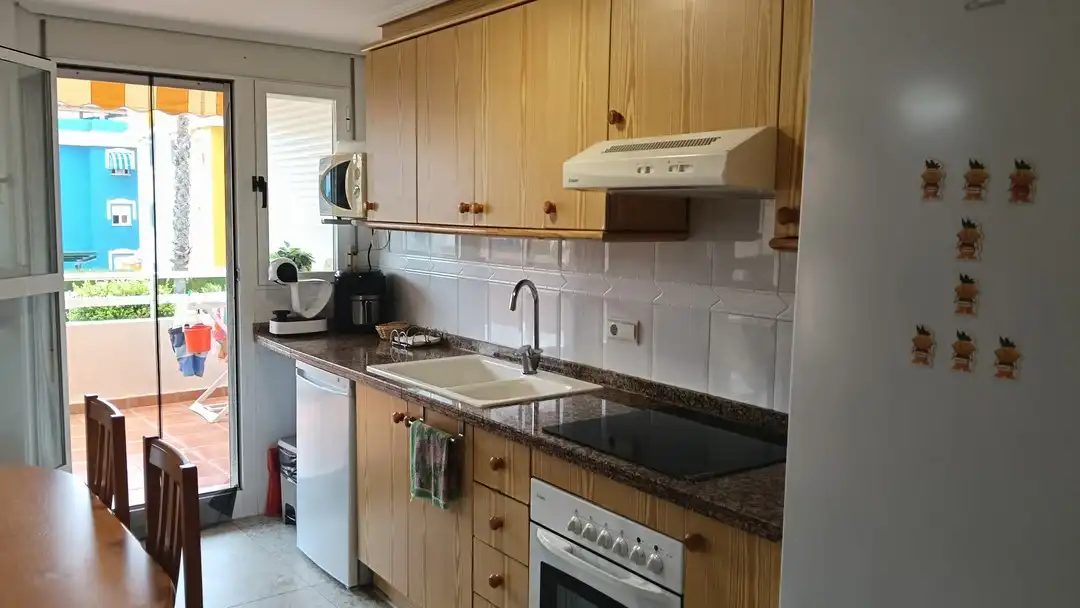 Cocina de Apartamento en venta en Xeraco con Terraza, Trastero y Amueblado