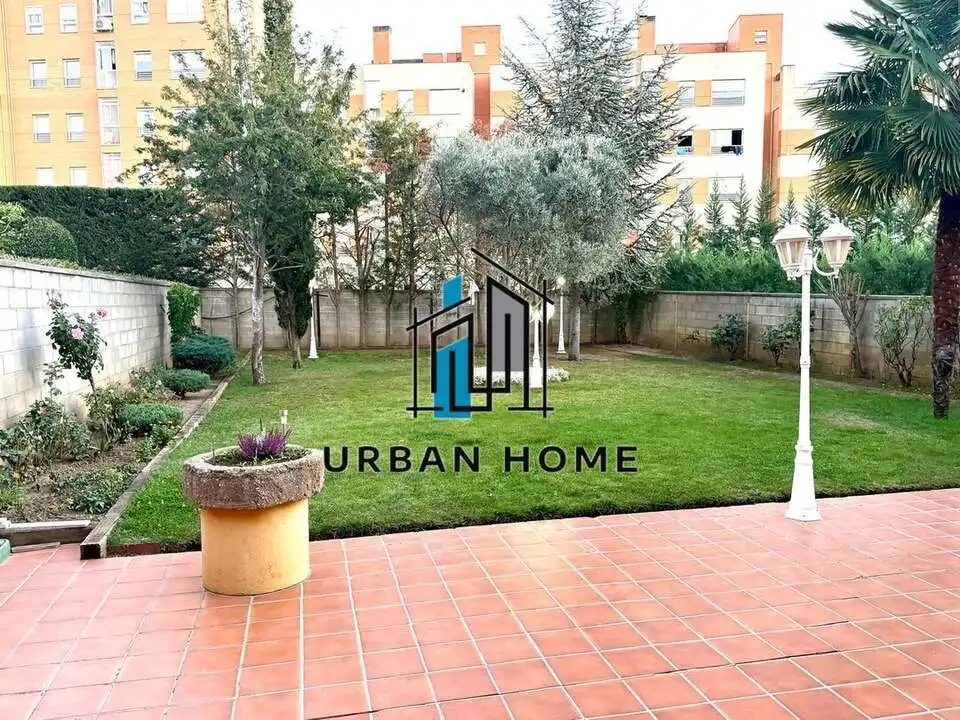 Vista exterior de Casa o chalet en venta en Las Eras de Renueva