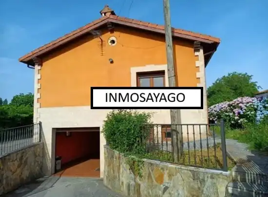 Xalet amb jardí en venda a Barrio San Benito