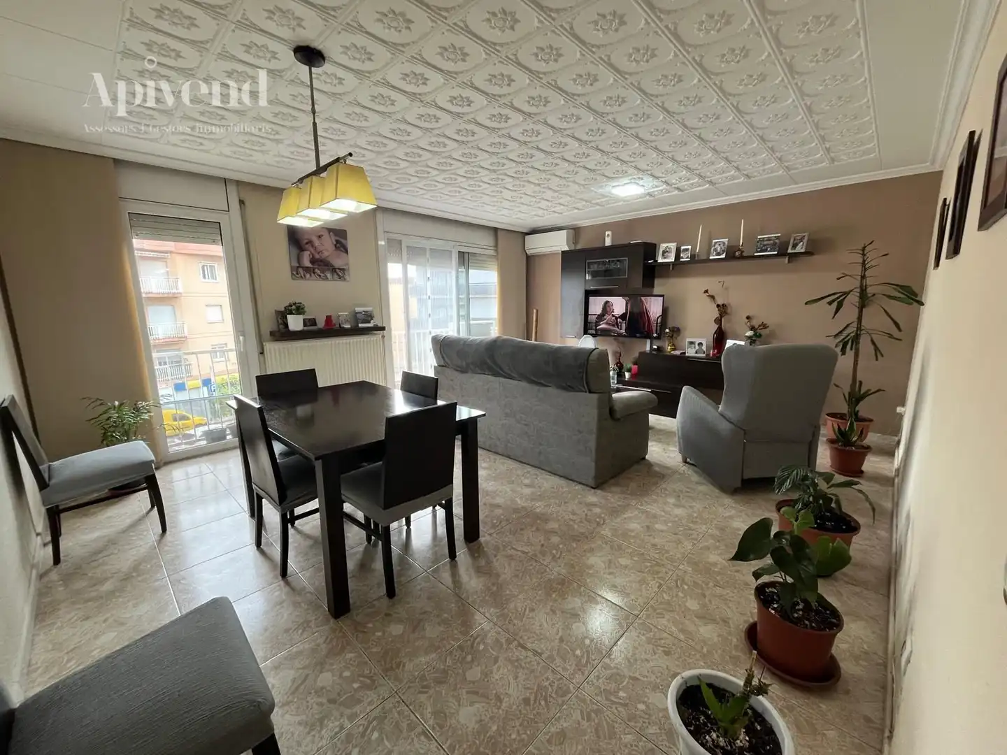 Sala d'estar de Pis en venda en Roses amb Aire condicionat, Terrassa i Moblat