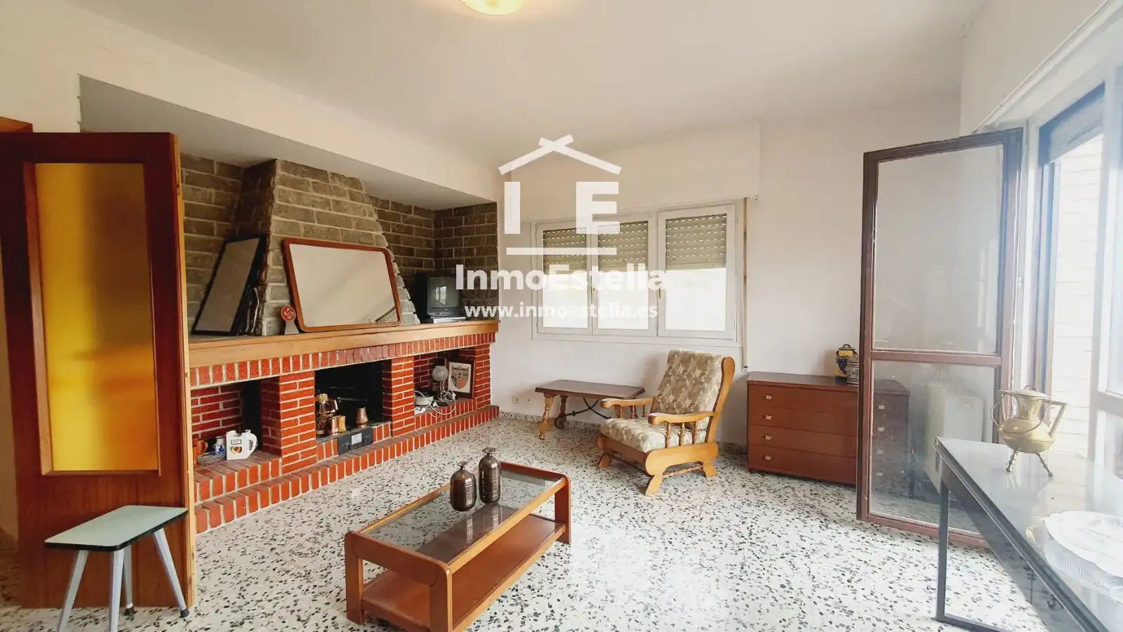 Sala d'estar de Pis en venda en Améscoa Baja amb Calefacció i Terrassa