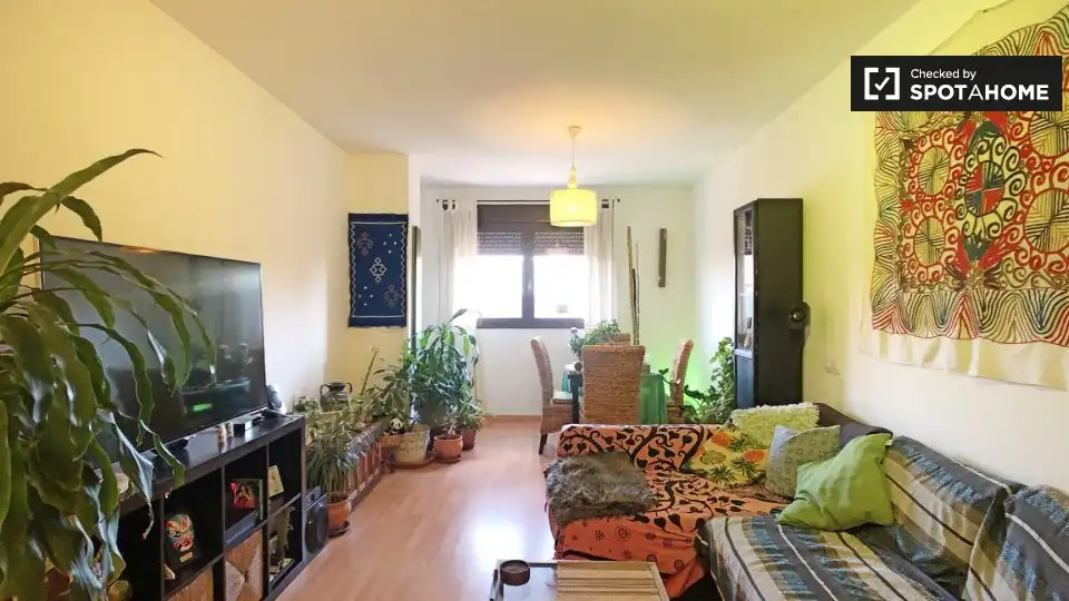 Living room of Flat for share in Getafe  with Air Conditioner, Heating and Furnished
