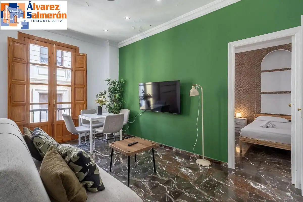 Sala de estar de Piso en venta en Granada con Balcón