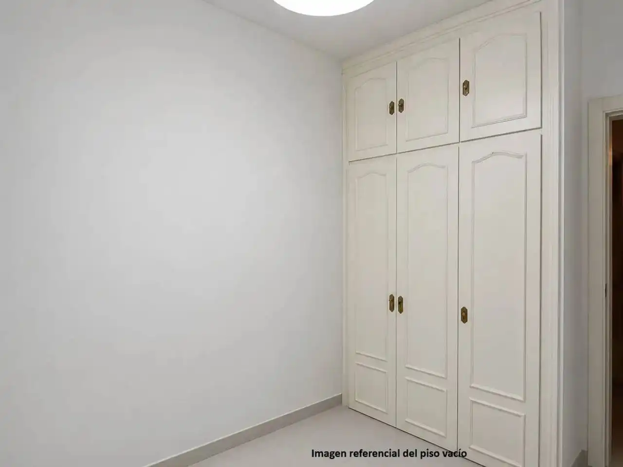 Dormitori de Apartament en venda en Barcelona amb Aire condicionat, Parquet i Moblat