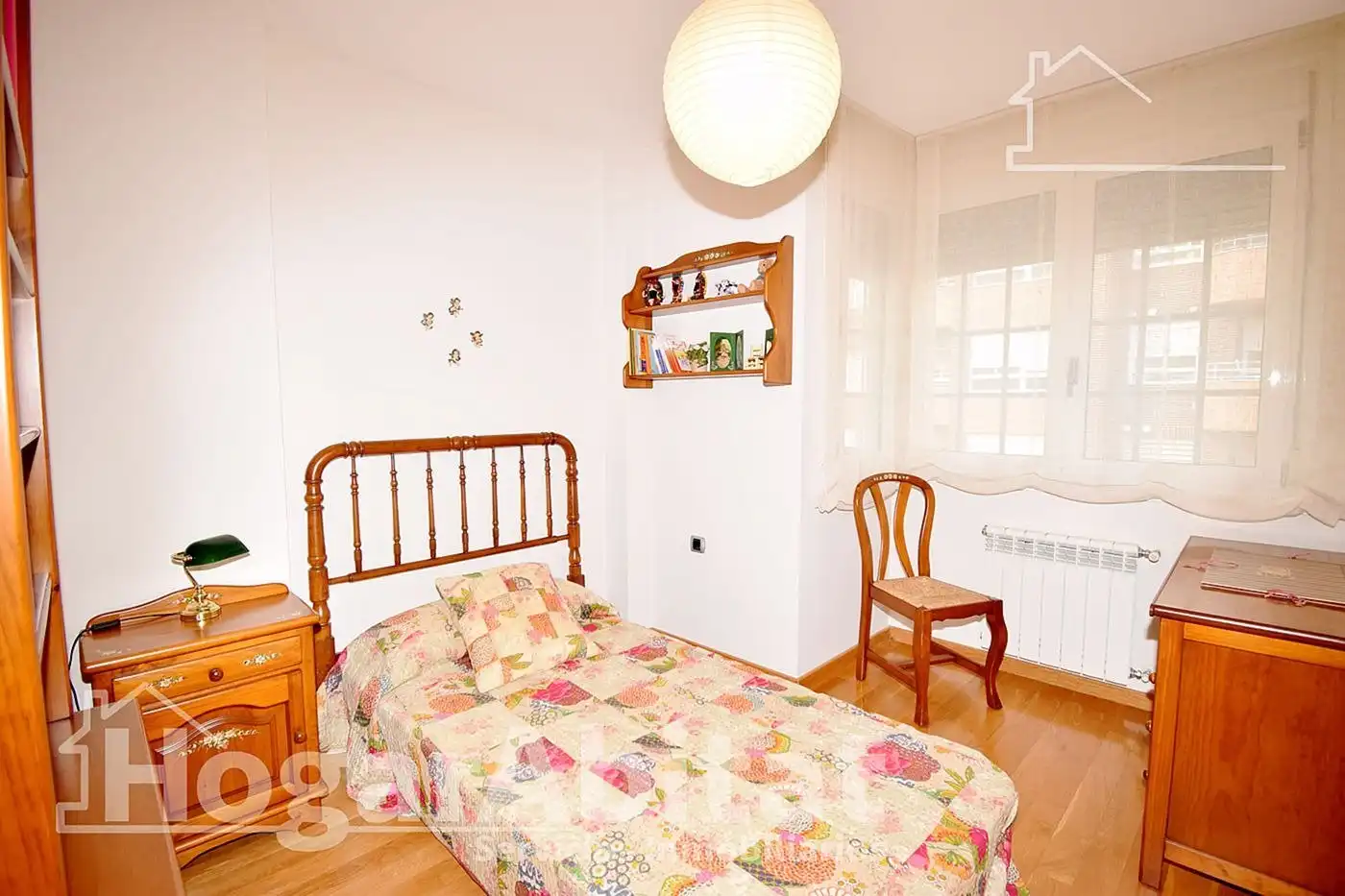 Schlafzimmer von Einfamilien-Reihenhaus zum Verkauf in Vila-real mit Klimaanlage, Privatgarten und Terrasse