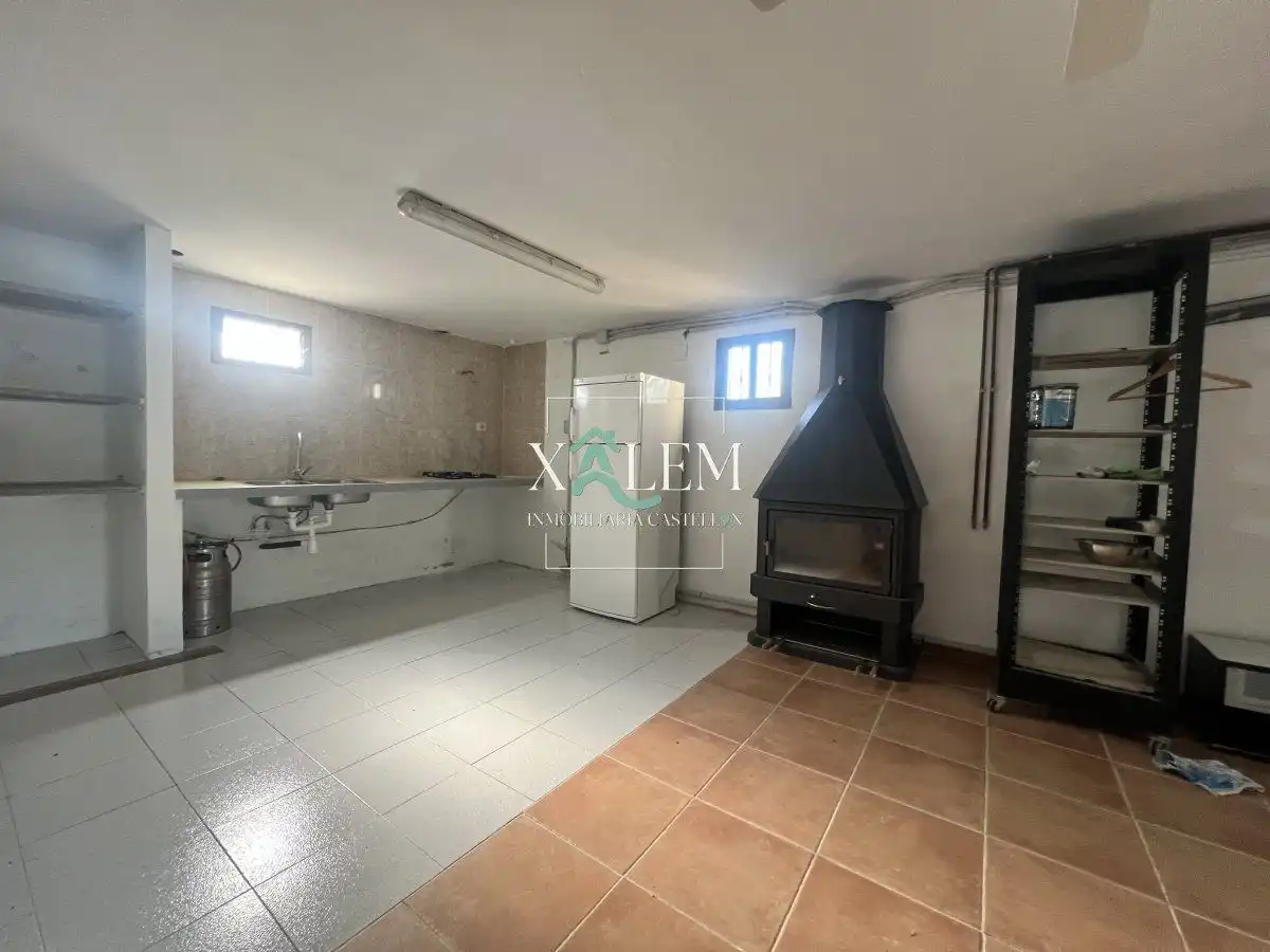 Houses for sale in Vilanova d'Alcolea  with Terrace and Storage room