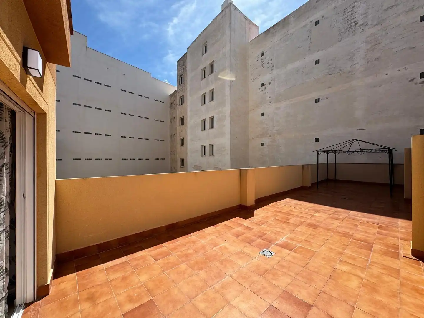 Terraza de Estudio en venta en Torrevieja con Aire acondicionado, Terraza y Amueblado