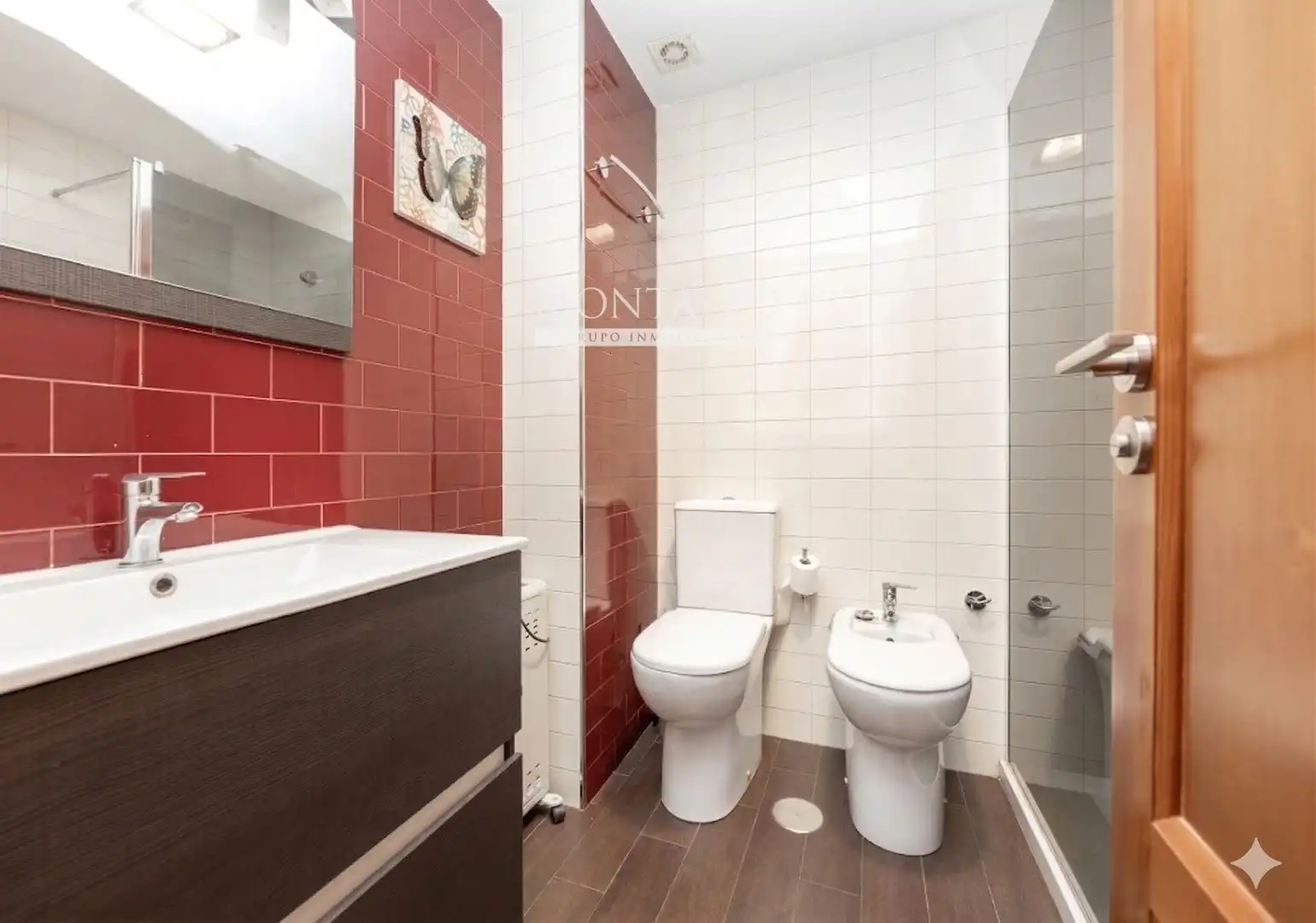 Badezimmer von Wohnung zur Miete in Granada mit Klimaanlage, Schwimmbad und Möbliert