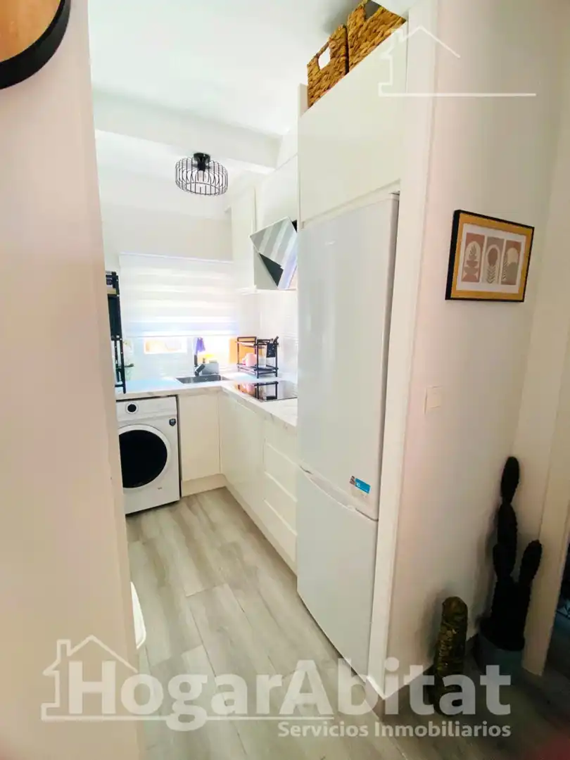 Küche von Wohnung zum Verkauf in Gandia mit Klimaanlage, Heizung und Möbliert