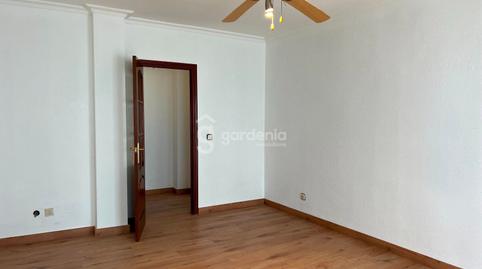 Foto 5 de Piso de alquiler en San Luis, San Julián,  Sevilla Capital