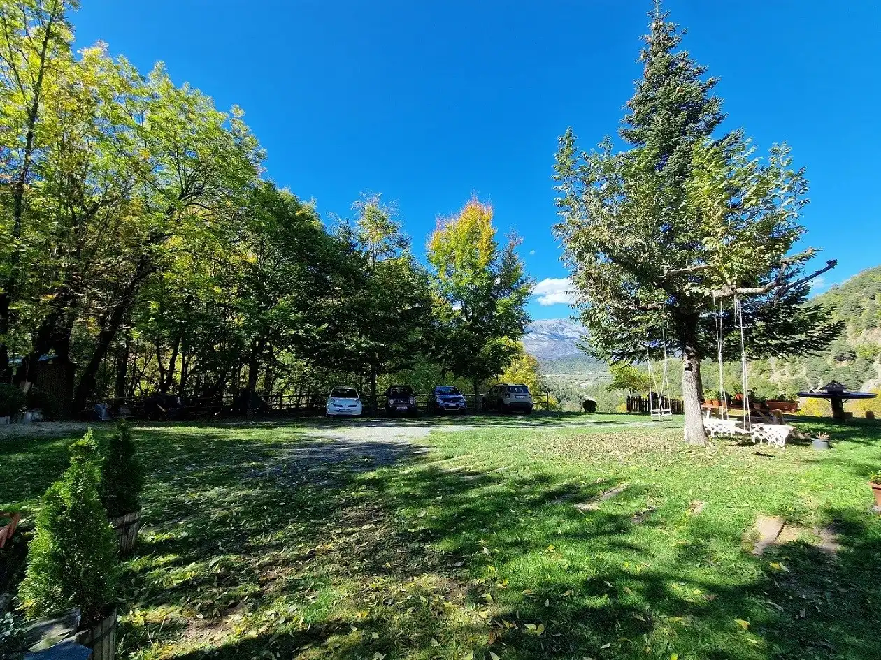 Aparcament de Casa o xalet en venda en Benasque amb Calefacció, Jardí privat i Parquet