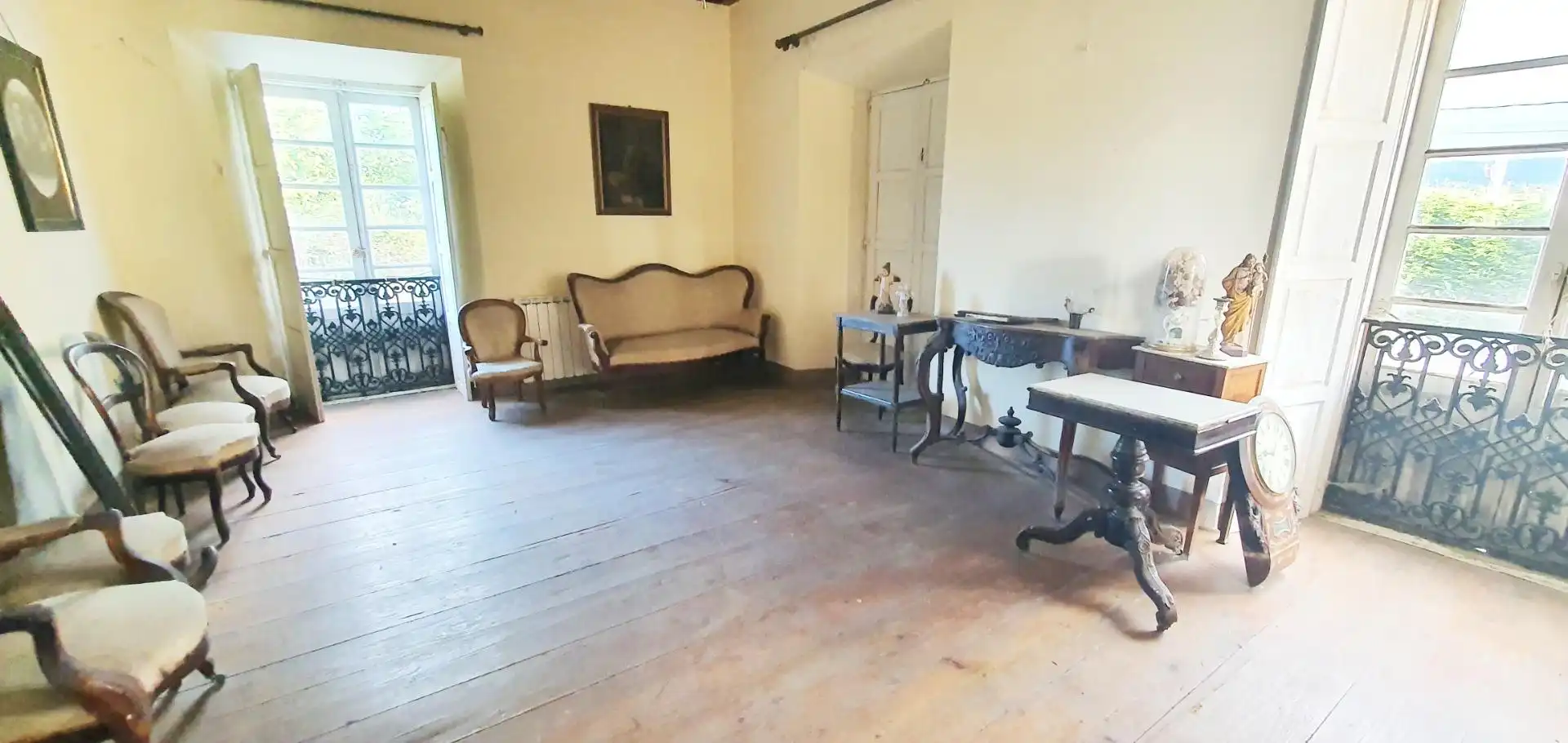 Sala de estar de Finca rústica en venta en Castropol con Jardín privado, Trastero y Balcón